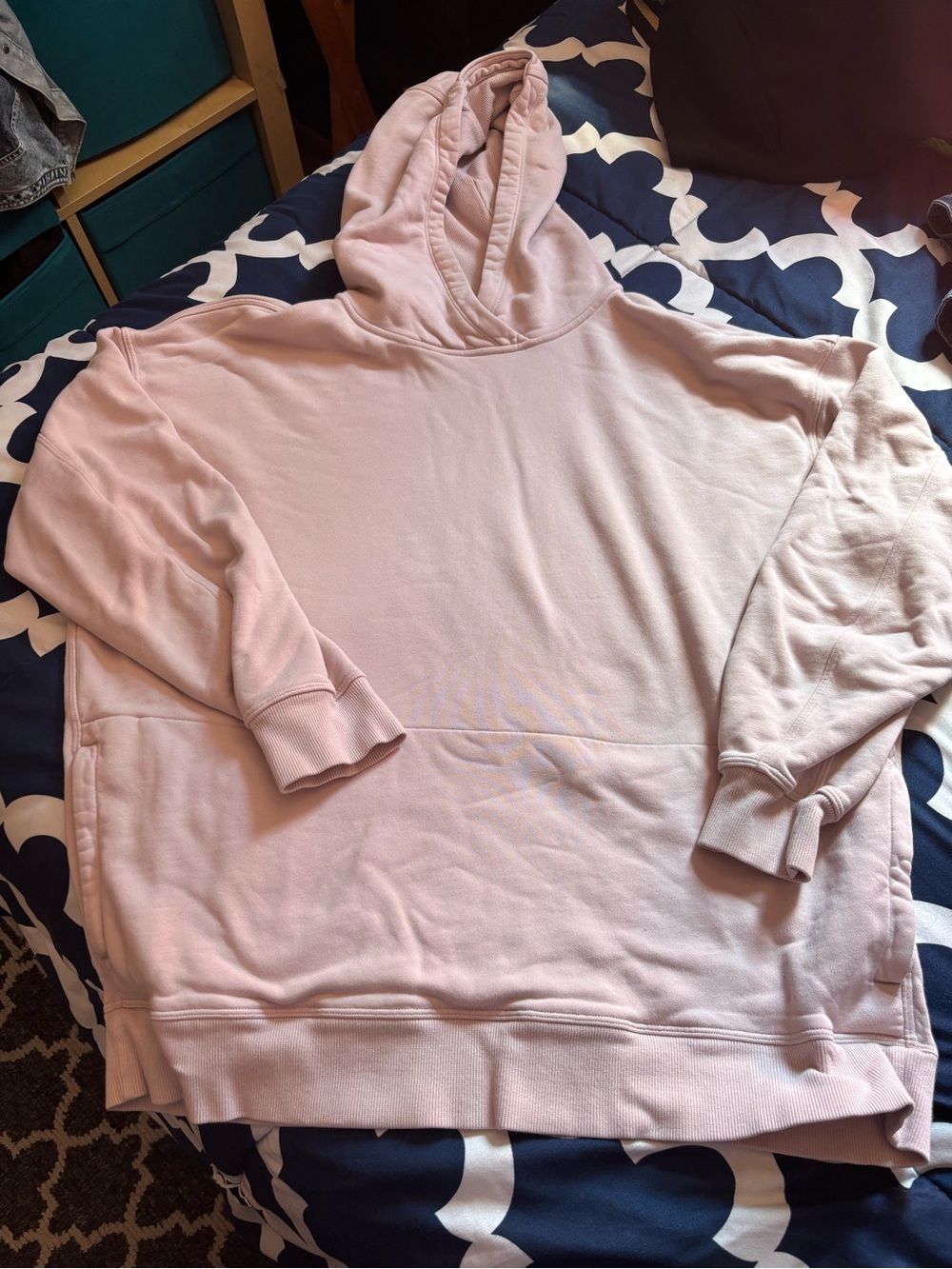 Lululemon Perfectly Oversized Hoodie
Porcelain Pink